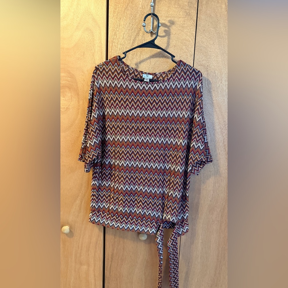 Worthington Maroon and Beige Chevron Blouse